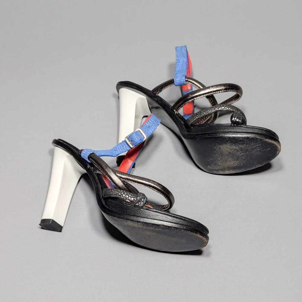 Benito High Heel Sandals Size 6 Colors Black, Blue and White heels - Picture 3 of 3